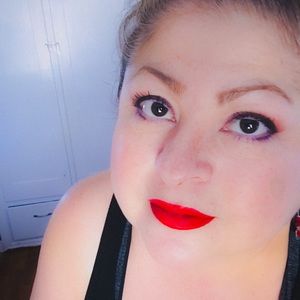 Meet your Posher, Gloria m